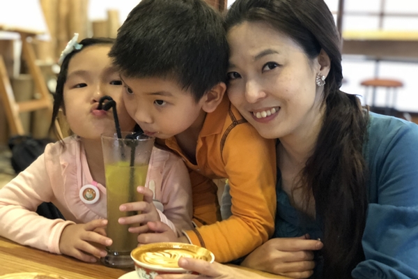 雙寶阿木龍鳳胎兄妹