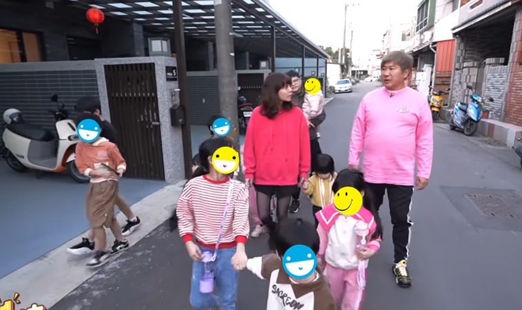 10個孩子都是親生的！十寶媽遇上0-18歲成長津貼，月領5萬元夠養家嗎？