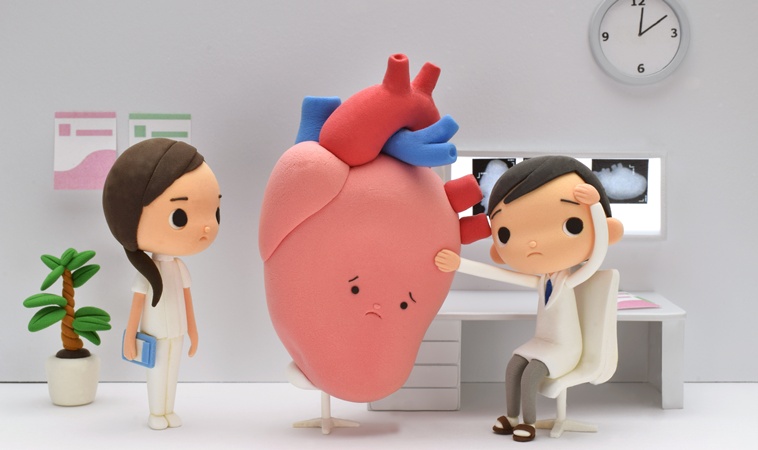 出生兩週即陷「心臟衰竭危機」，狀況堪憂！心雜音揪出隱藏危機，搶救心衰寶寶