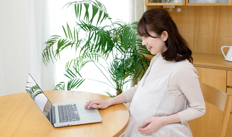 行政院通過人工生殖法草案！放寬單身女性、女女同婚、捐贈者血源知悉權、保障親子關係