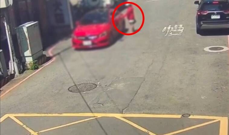 林口媽媽買早餐沒鎖門，驚見後座有人！接小孩險遭強擠同車急報警，暫離車必做3動作
