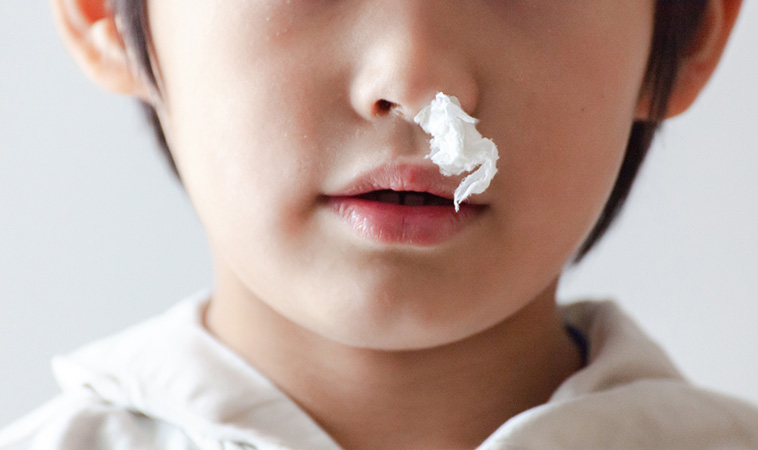 孩子只要有黃鼻涕就會開抗生素嗎？阿包醫師：用不用抗生素看這些症狀判斷！