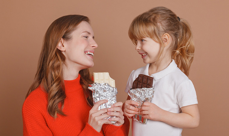 下午一口巧克力，毀掉全家整晚睡眠？睡眠專家教你「計畫性補償」策略！