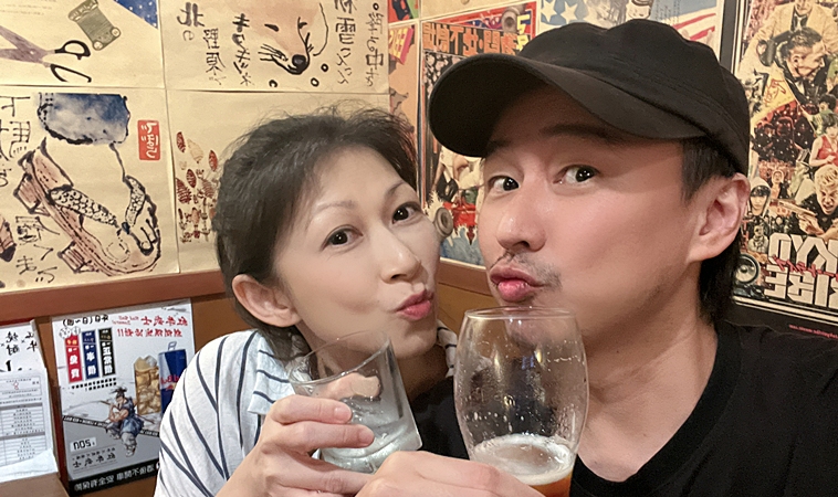 「夫妻狄嘉啦」狄志杰公開怕老婆原因：太愛顏嘉樂！分手苦求，飛港買1克拉鑽戒求婚